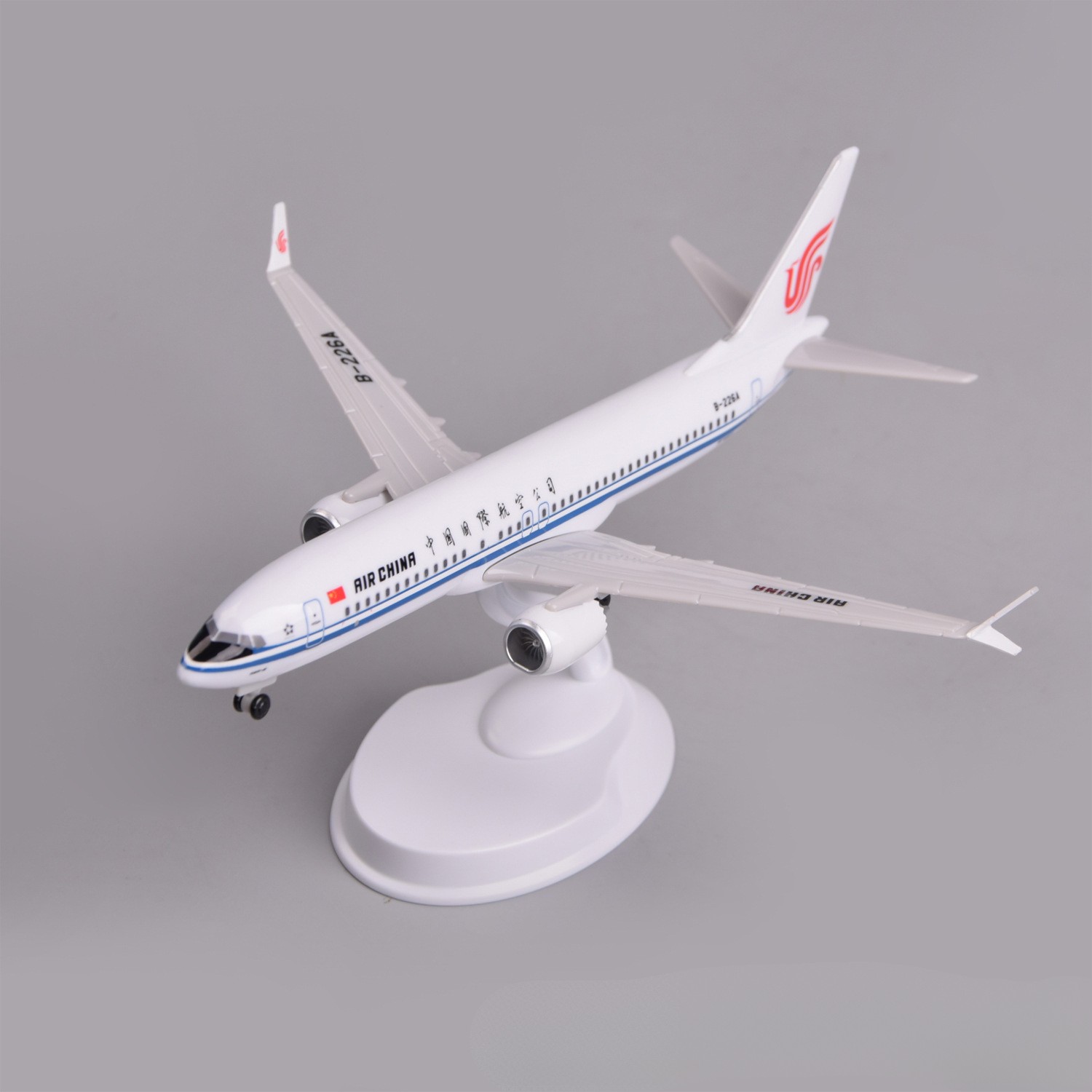 20-сантиметровая пластиковая м – обзор и цена Model Airplane Plastic